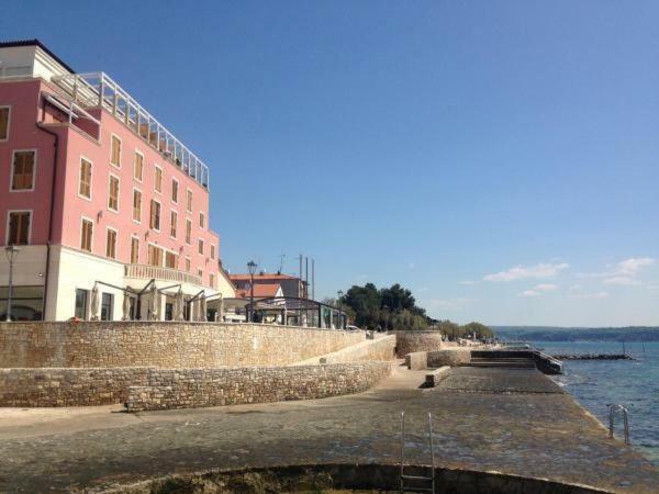 Rotonda Inn Novigrad Novigrad  Exterior photo