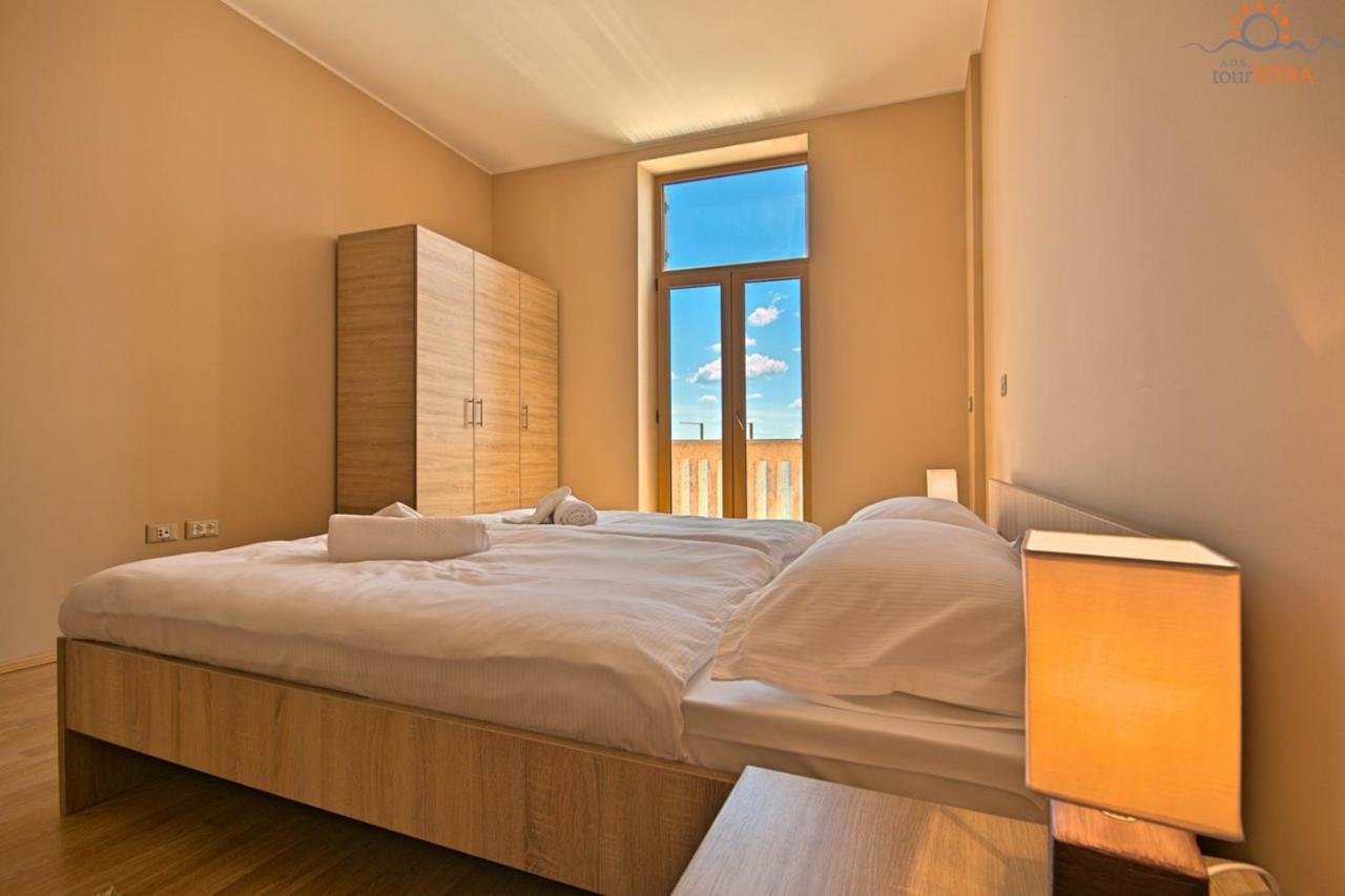 Rotonda Inn Novigrad Novigrad  Exterior photo