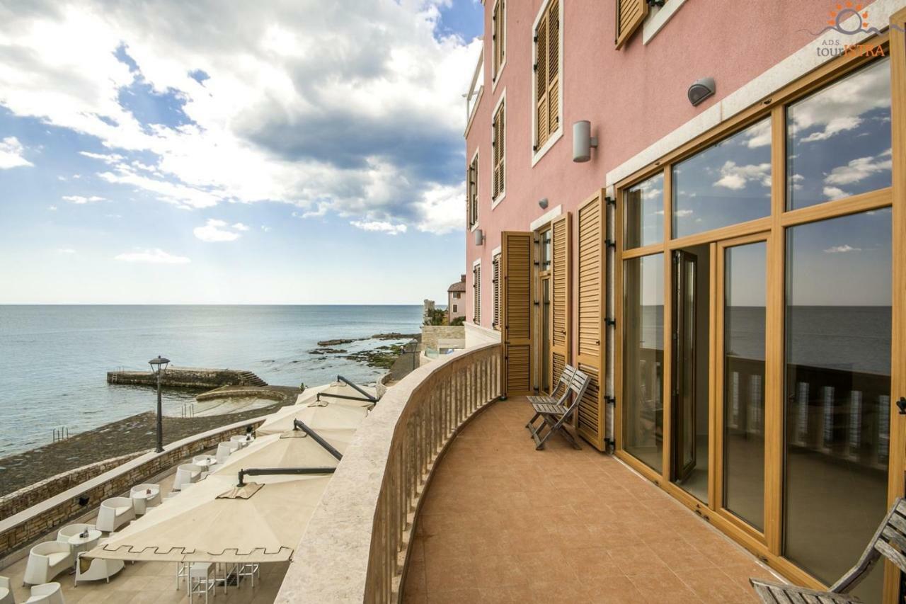 Rotonda Inn Novigrad Novigrad  Exterior photo